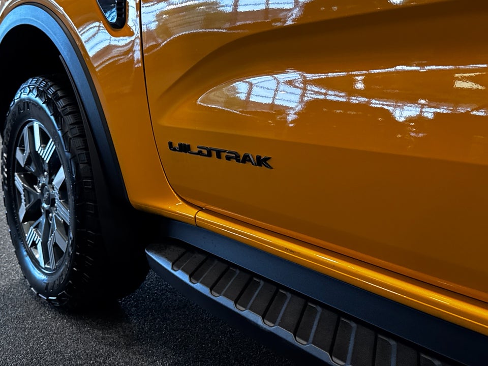 Ford Ranger 2,3 EcoBoost PHEV Wildtrak Db.Cab aut. 4d