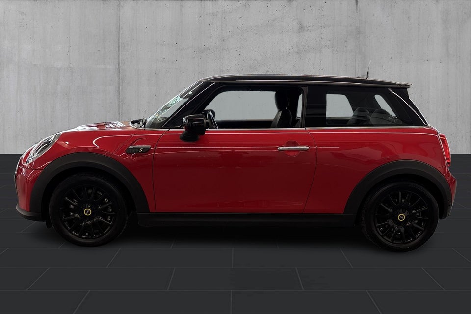 MINI Cooper SE Classic Trim 3d