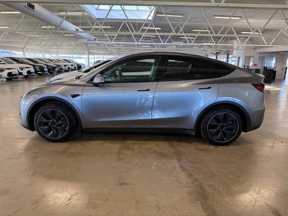 Tesla Model Y Long Range RWD 5d