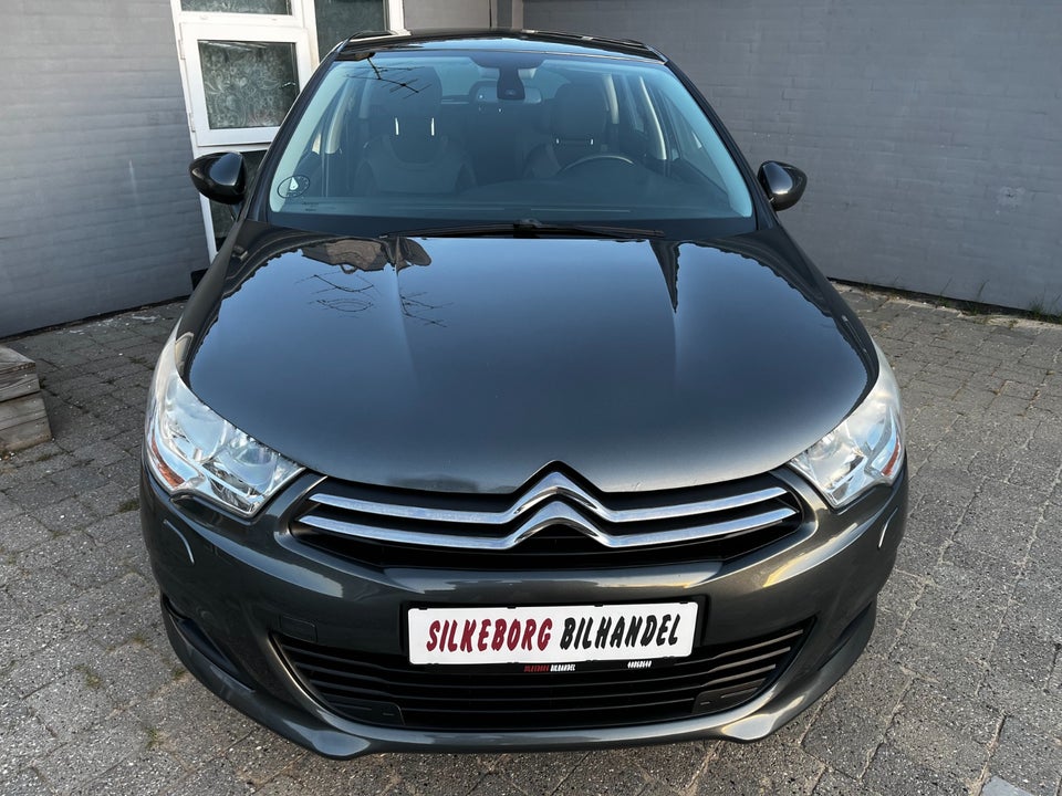 Citroën C4 1,6 e-HDi 112 Seduction 5d