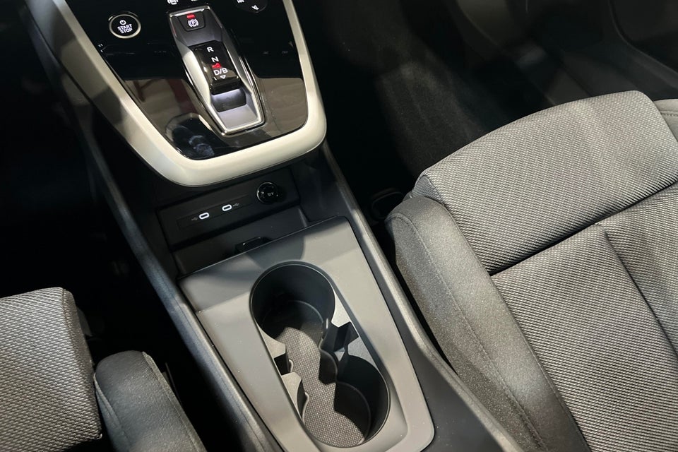 Audi Q4 e-tron 45 Progress 5d