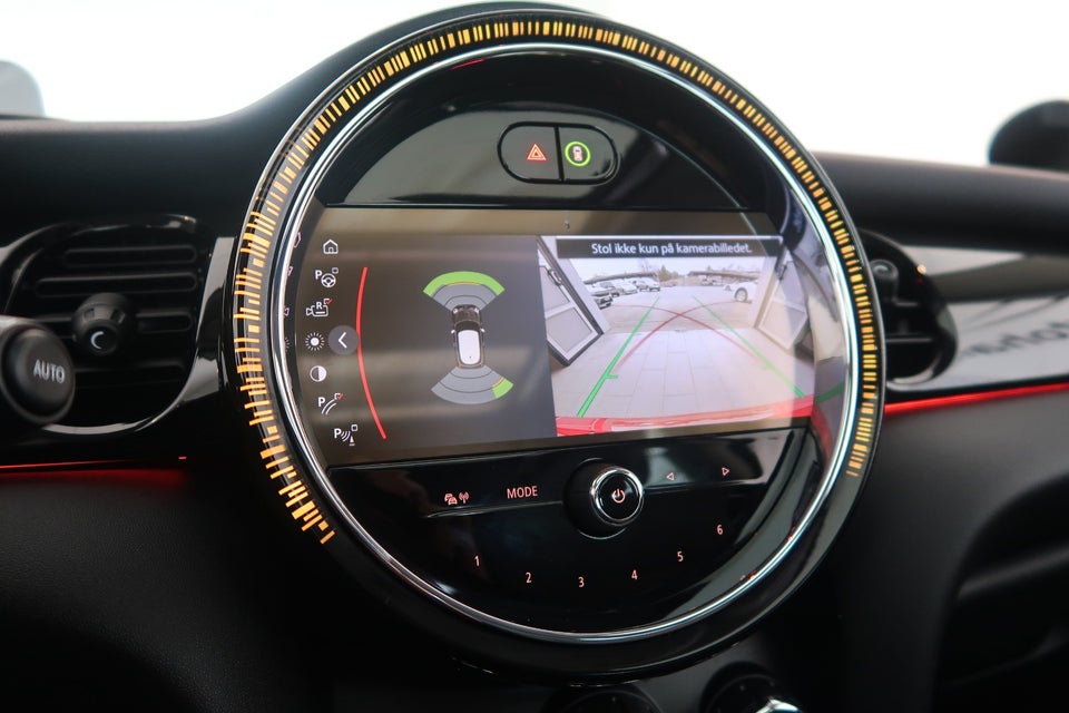 MINI Cooper SE Classic Trim 3d