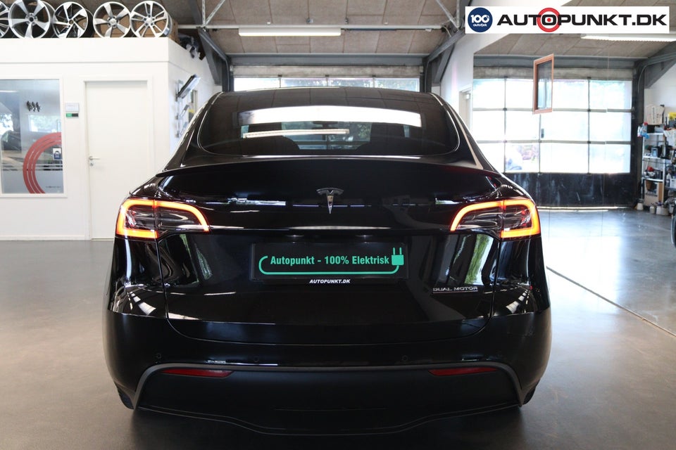 Tesla Model Y Performance AWD 5d