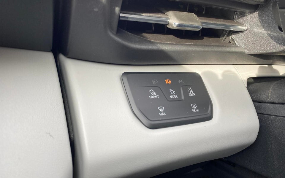 Ford Explorer 82 Premium Extended Range 5d