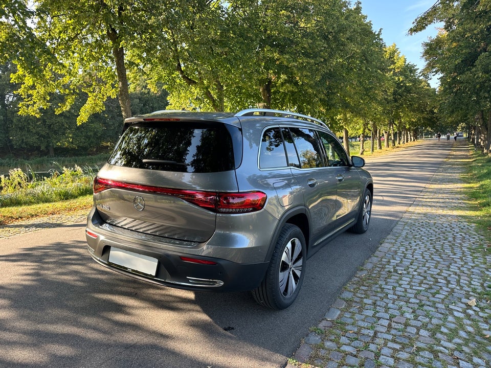 Mercedes EQB250 Progressive 7prs 5d