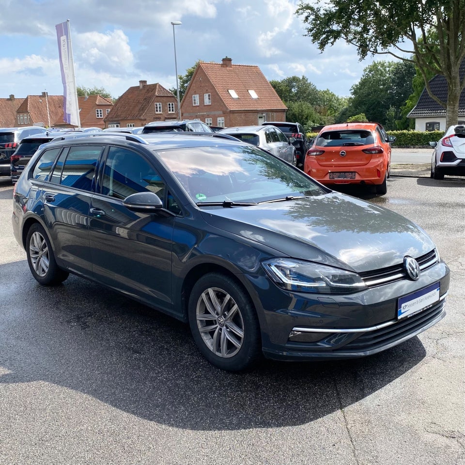 VW Golf VII 2,0 TDi 150 Highline DSG 5d