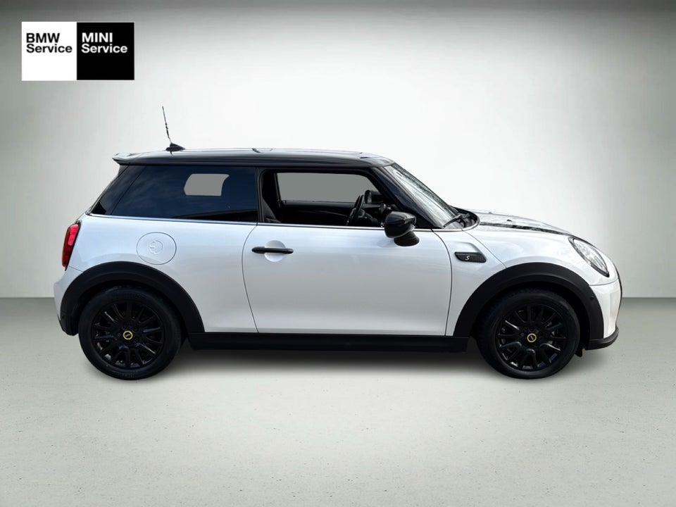 MINI Cooper SE Classic Trim 3d