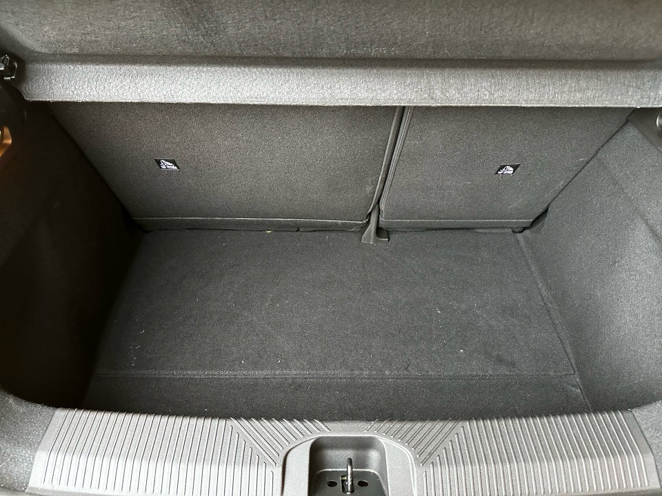 Renault 5 E-Tech 52 Iconic 5d