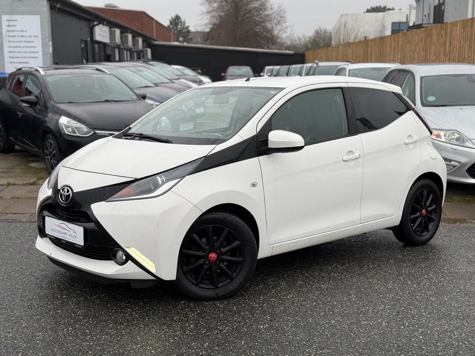 Toyota Aygo 1,0 VVT-i x-sky 5d