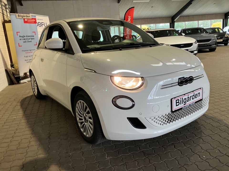 Fiat 500e 42 Icon 3d