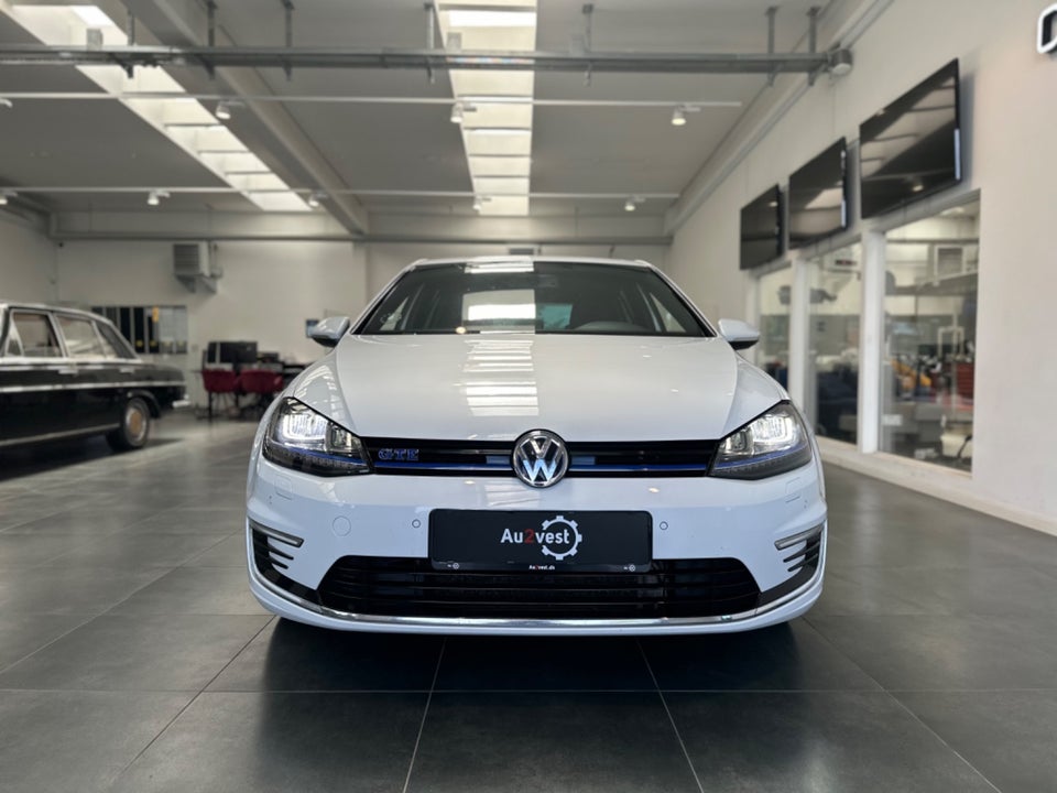 VW Golf VII 1,4 GTE Highline DSG 5d