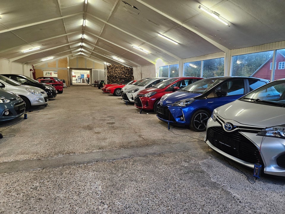 Toyota Yaris 1,5 Hybrid H2 e-CVT 5d