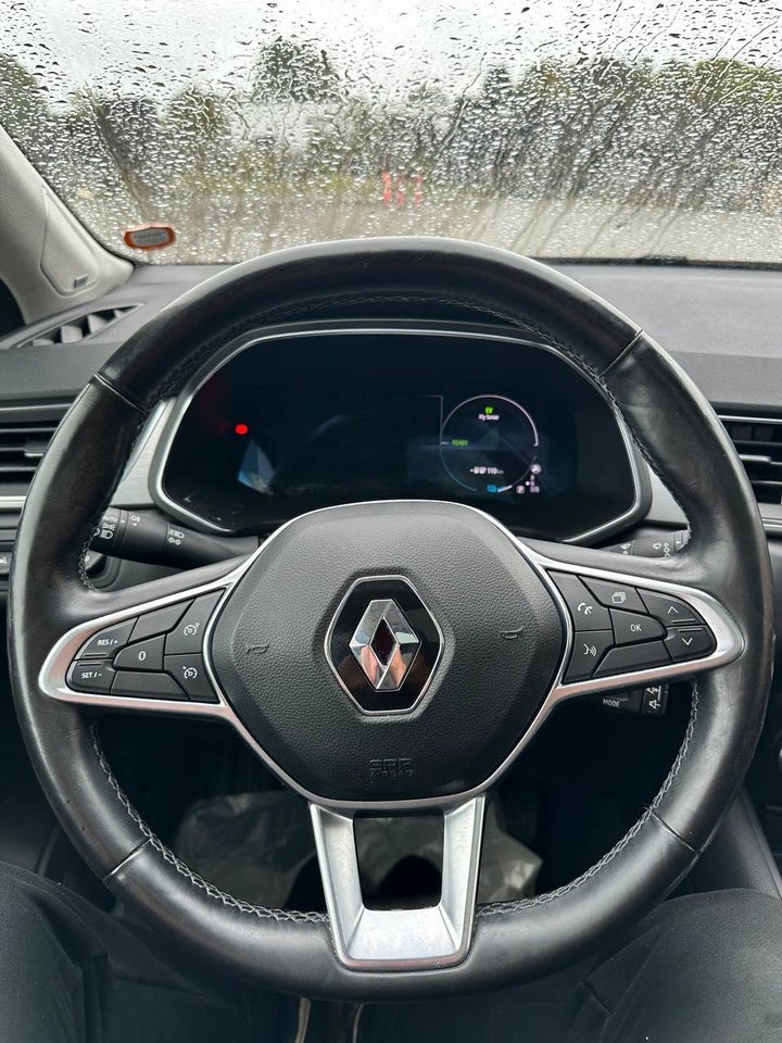 Renault Captur 1,6 E-Tech Intens 5d