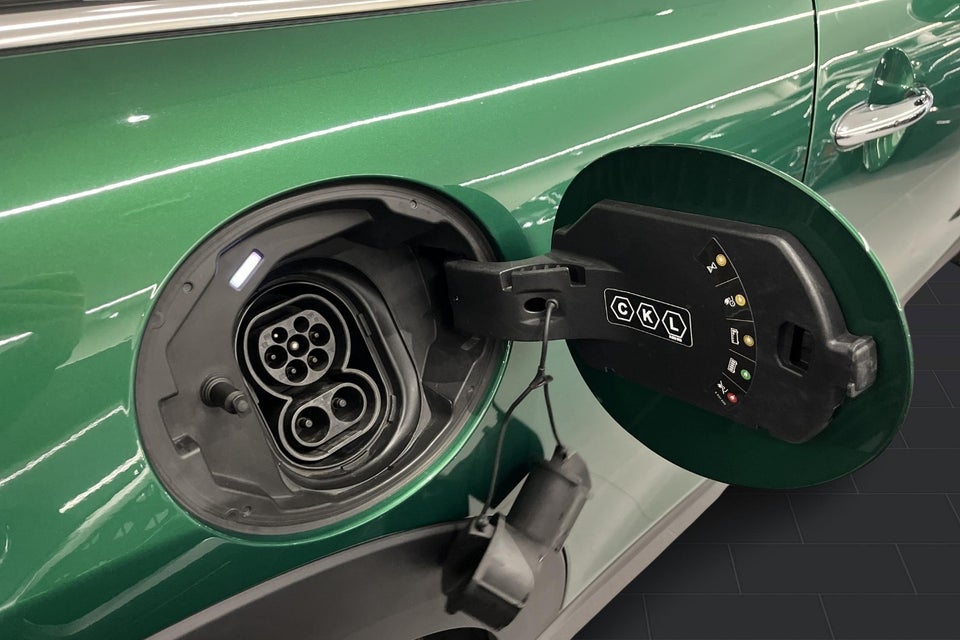 MINI Cooper SE Younique Trim 3d