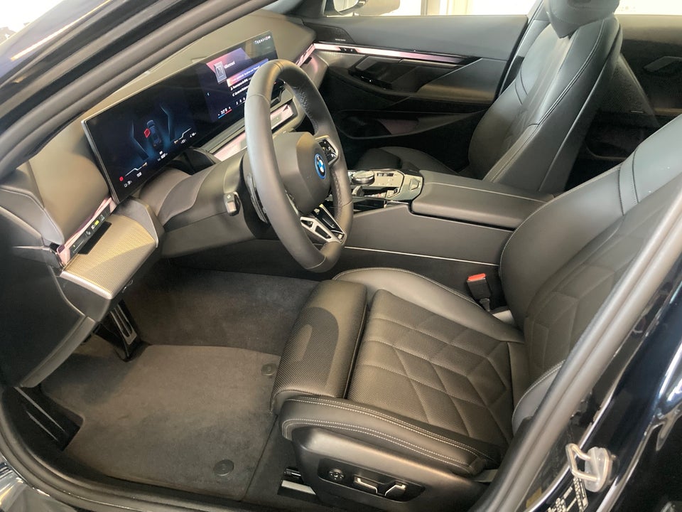 BMW i5 xDrive40 Touring M-Sport 5d