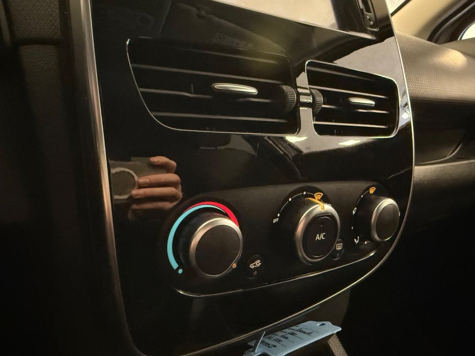 Renault Clio IV 1,5 dCi 75 Expression 5d