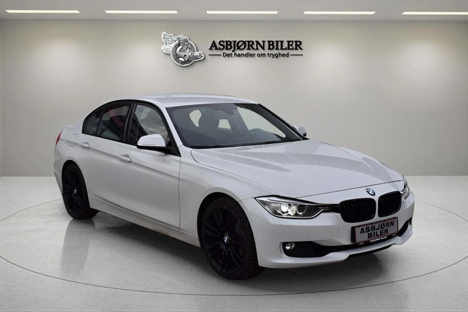 BMW 320i 2,0  4d