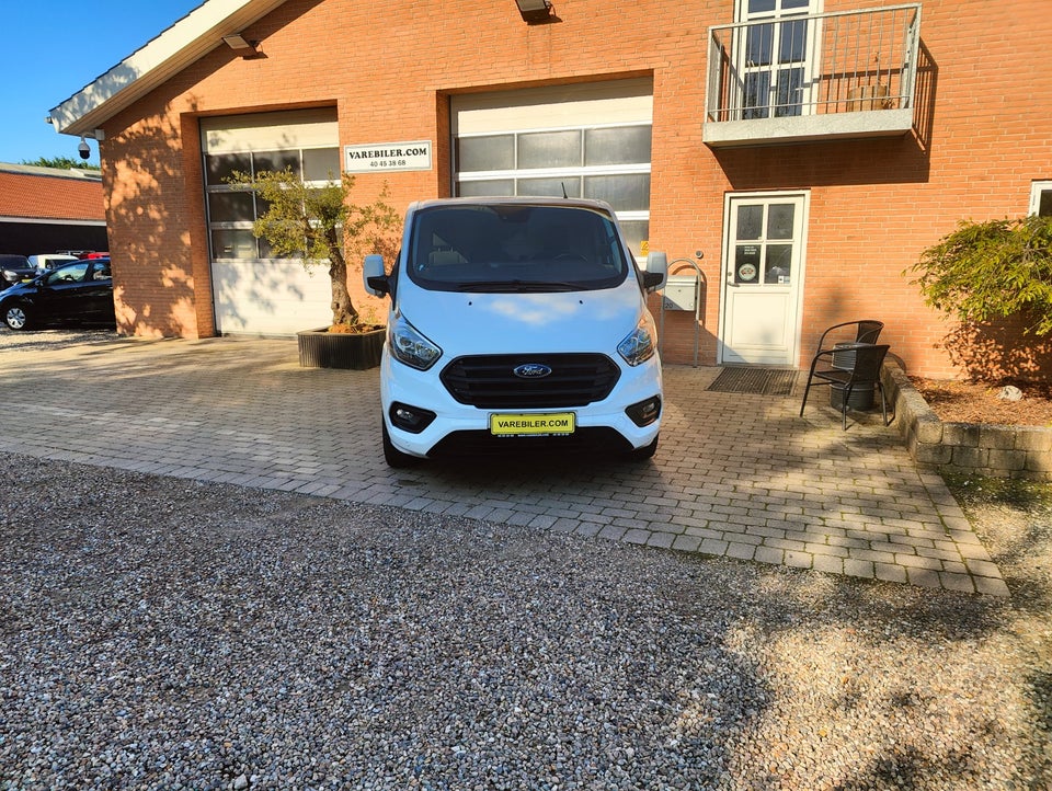 Ford Transit Custom 320 L2 2,0 TDCi 130 Trend