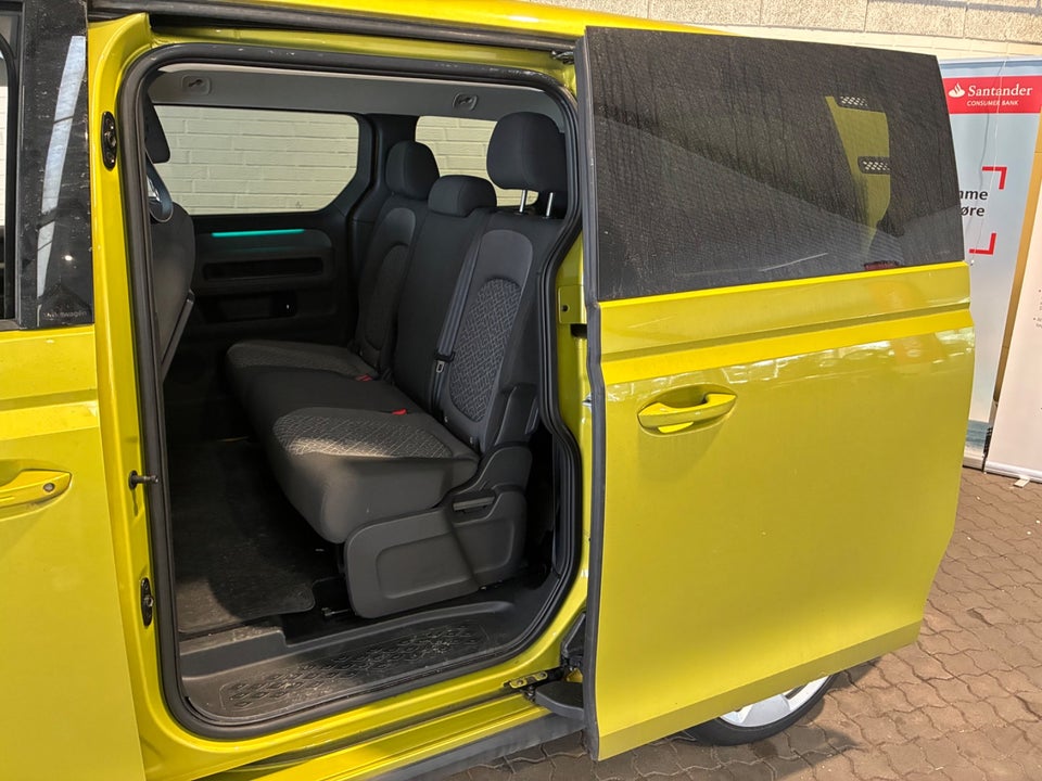 VW ID.Buzz 77 Pro SWB 5d