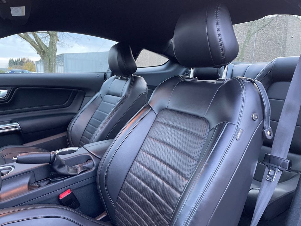 Ford Mustang 5,0 V8 GT Bullitt Fastback 2d