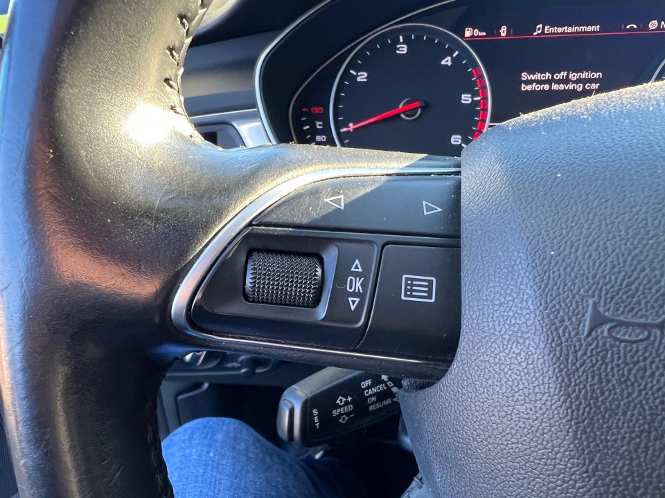 Audi A6 3,0 TDi 218 S-line S-tr. 4d