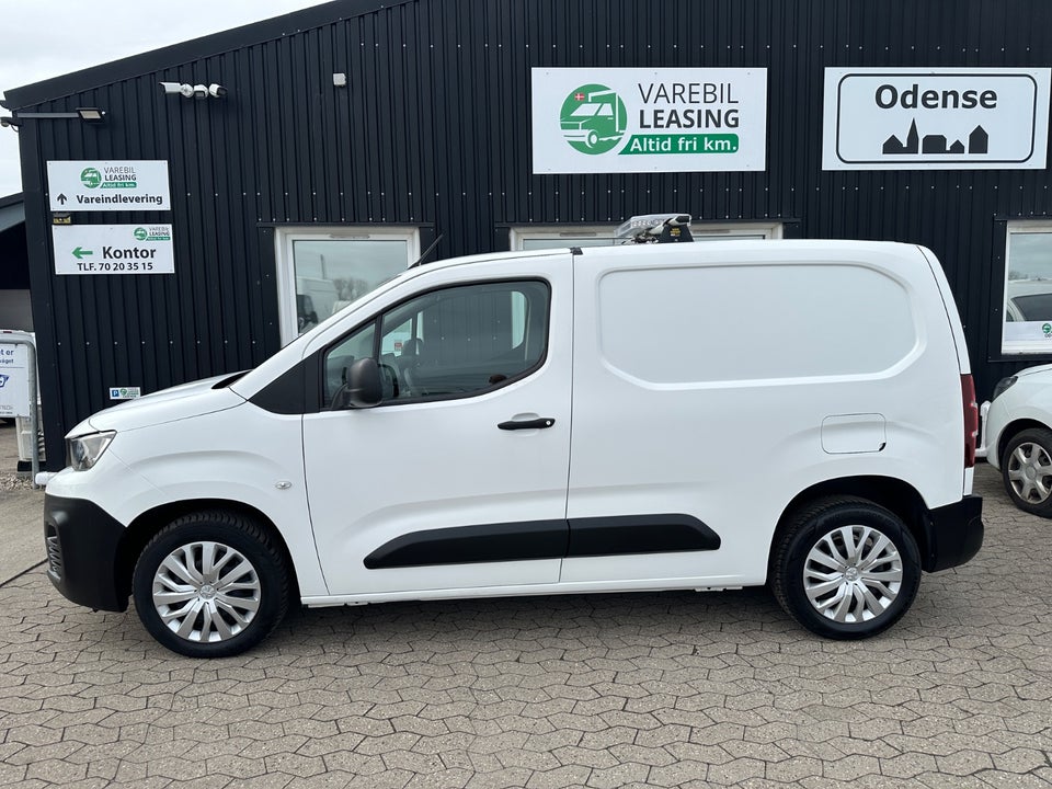 Peugeot Partner 1,5 BlueHDi 100 L1V1 Plus Van