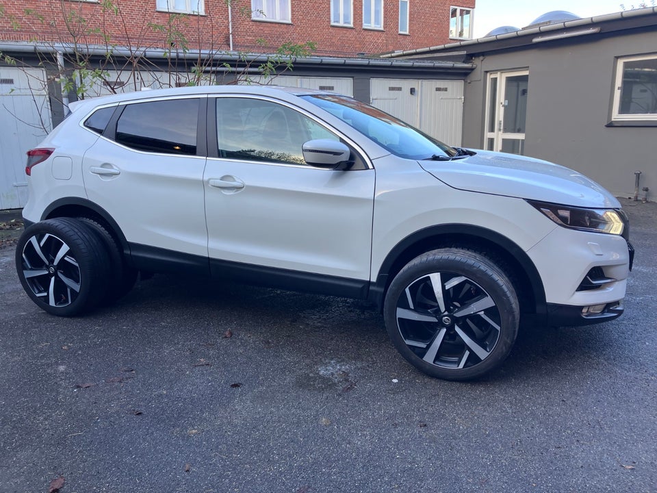 Nissan Qashqai 1,2 Dig-T 115 Acenta X-tr. 5d