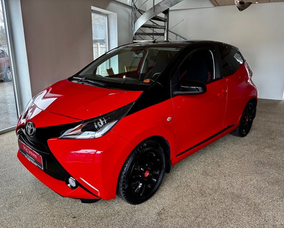 Toyota Aygo 1,0 VVT-i x-cite 5d