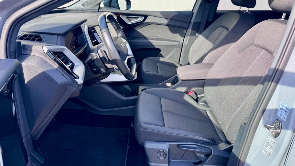 Audi Q4 e-tron 40 Attitude 5d