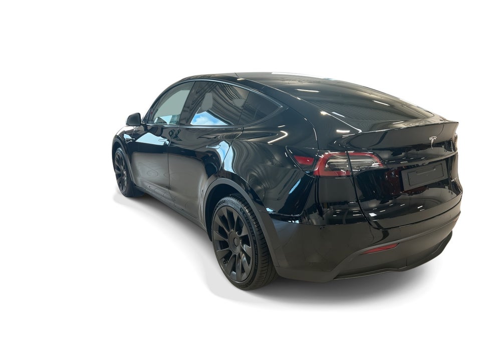 Tesla Model Y Long Range AWD 5d
