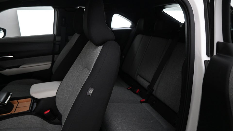 Mazda MX-30 e-SkyActive Exclusive-Line 5d