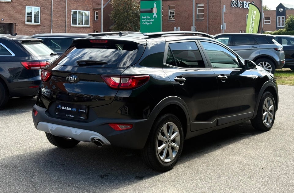 Kia Stonic 1,2 Advance 5d