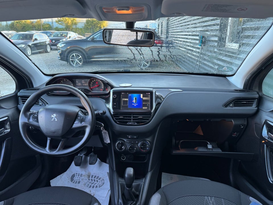 Peugeot 208 1,0 VTi Active 5d