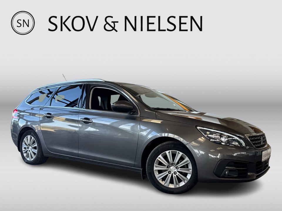 Peugeot 308 1,5 BlueHDi 130 Allure Grand SW 5d