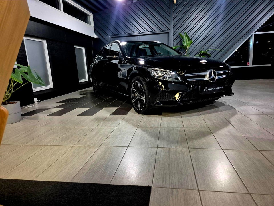 Mercedes C300 e 2,0 Avantgarde stc. aut. 5d