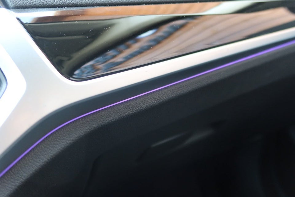 BMW 330e 2,0 Touring Sport Line aut. 5d