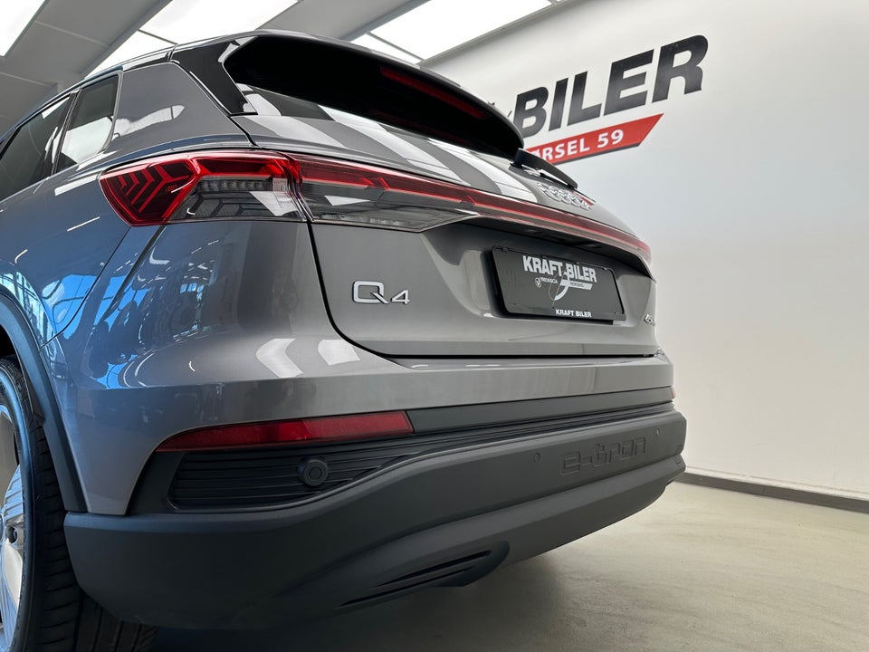 Audi Q4 e-tron 45 Progress 5d