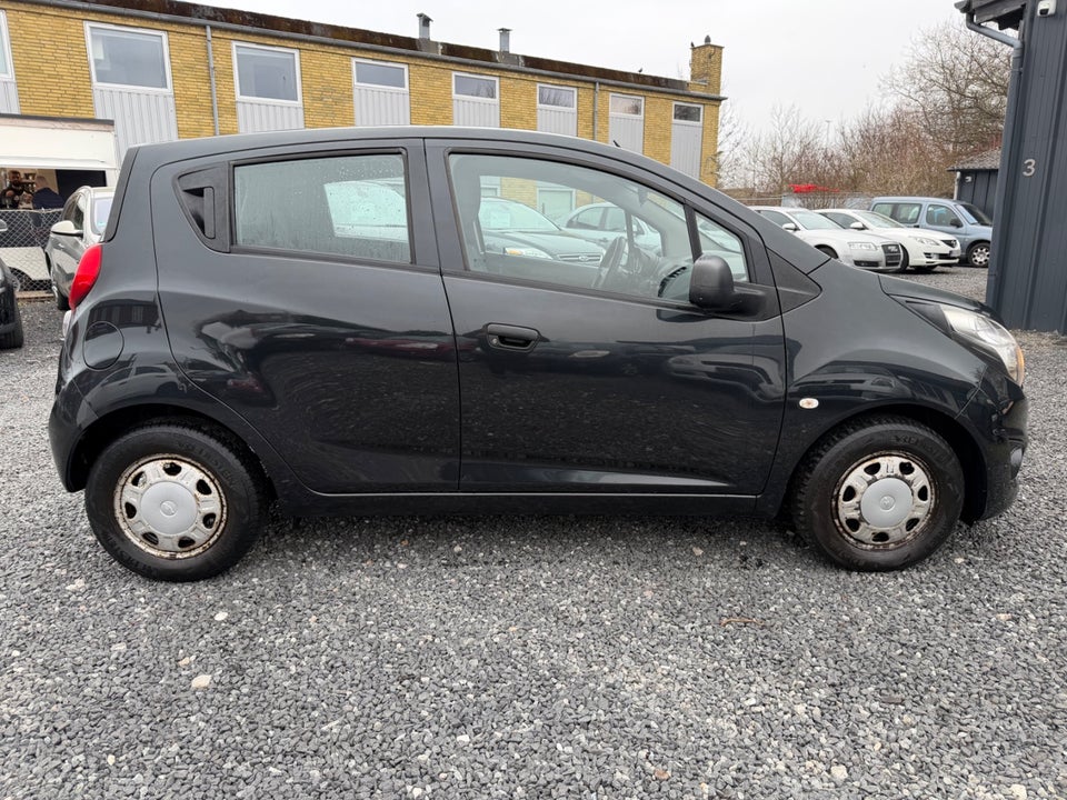 Chevrolet Spark 1,0 LT 5d