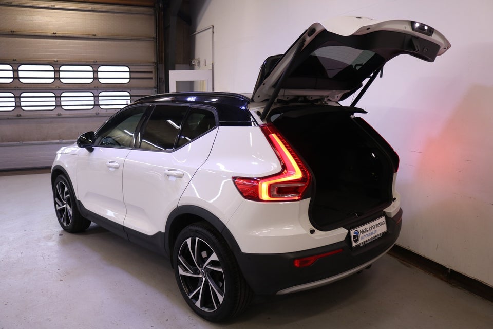 Volvo XC40 2,0 D4 190 Inscription aut. AWD 5d