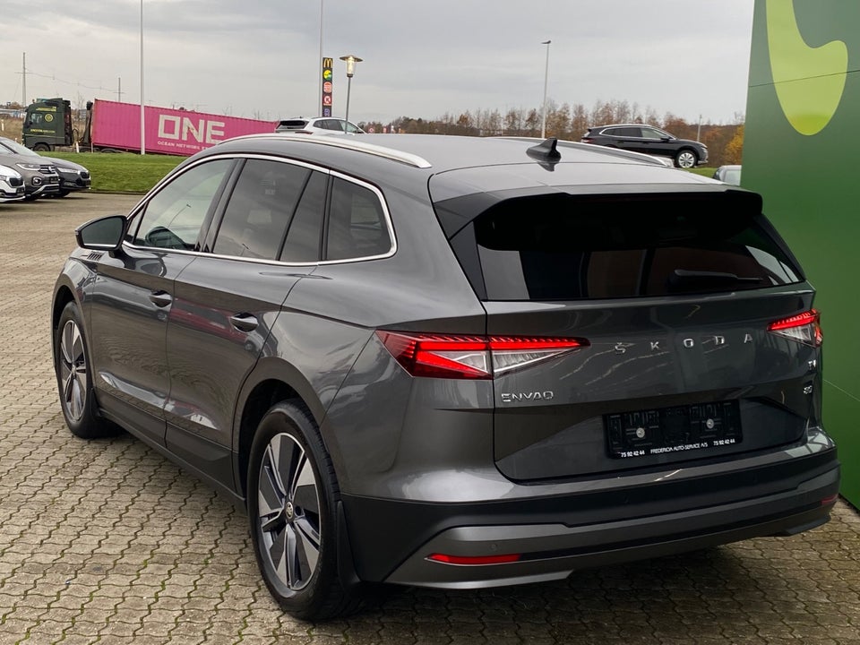 Skoda Enyaq 80 iV Plus Suite 5d