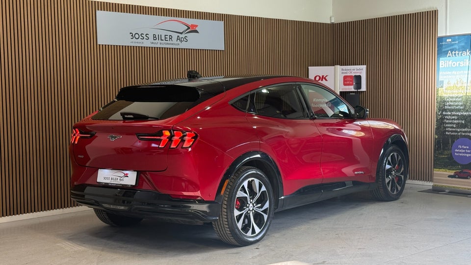 Ford Mustang Mach-E 91 Premium Extended Range AWD 5d