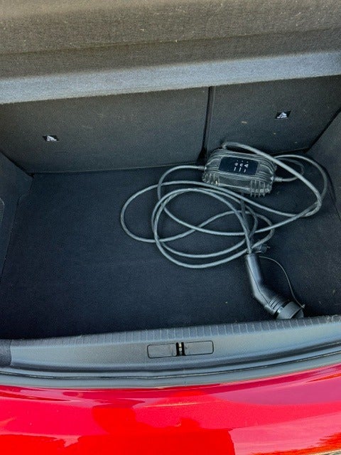 Peugeot e-208 50 Active 5d