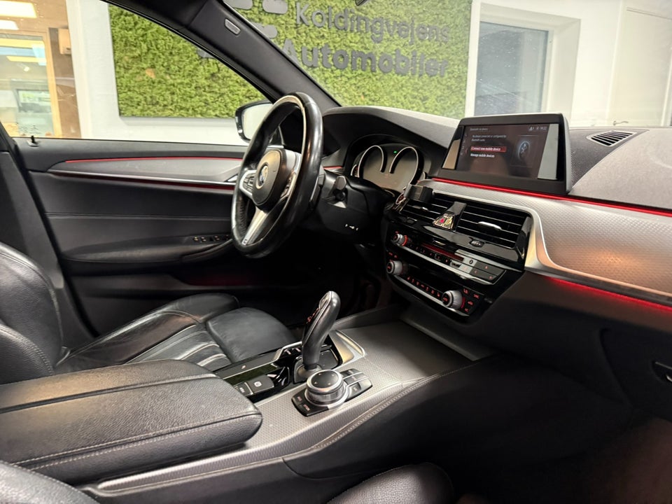 BMW 520i 2,0 Touring M-Sport aut. 5d