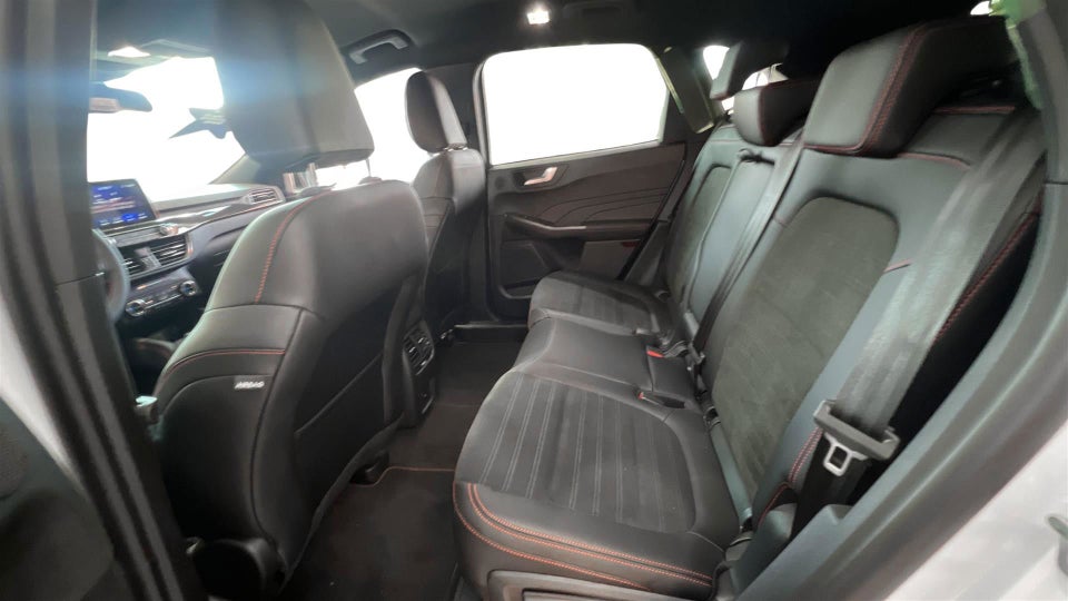 Ford Kuga 2,5 PHEV ST-Line X CVT 5d