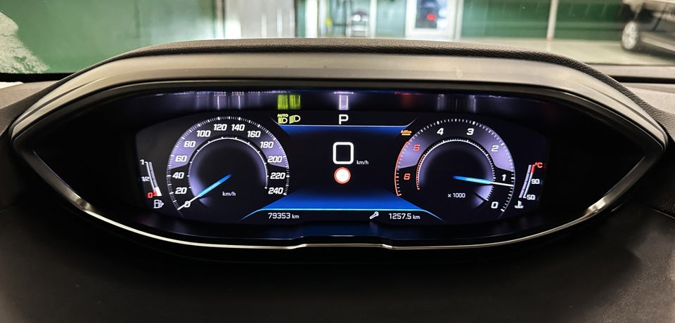 Peugeot 5008 1,5 BlueHDi 130 Allure Pack EAT8 7prs 5d