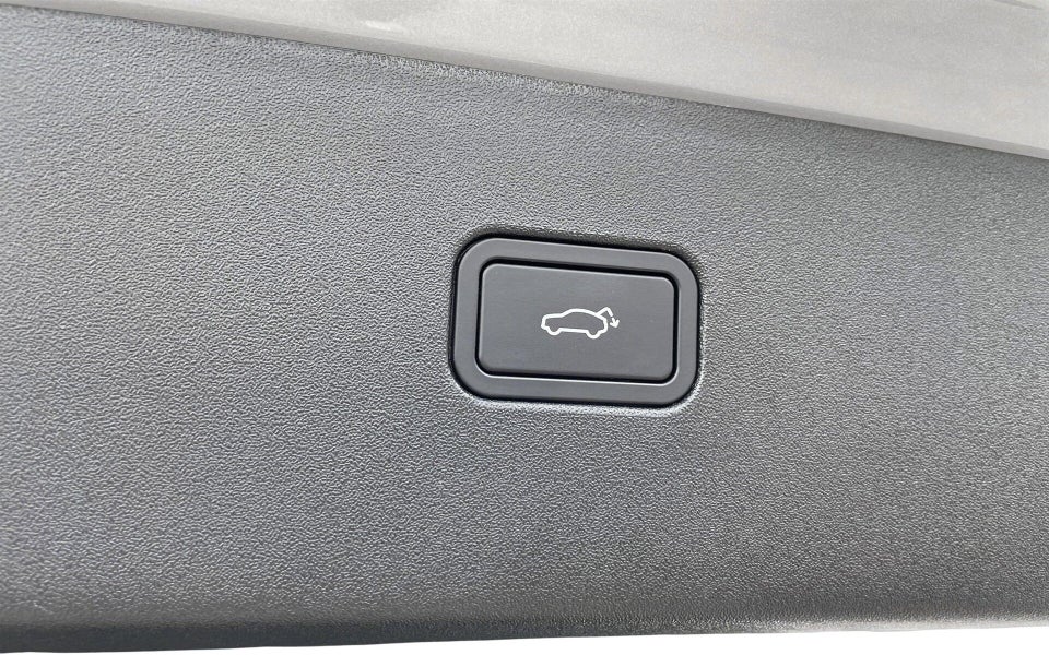 Volvo EX30 Standard Range Plus 5d