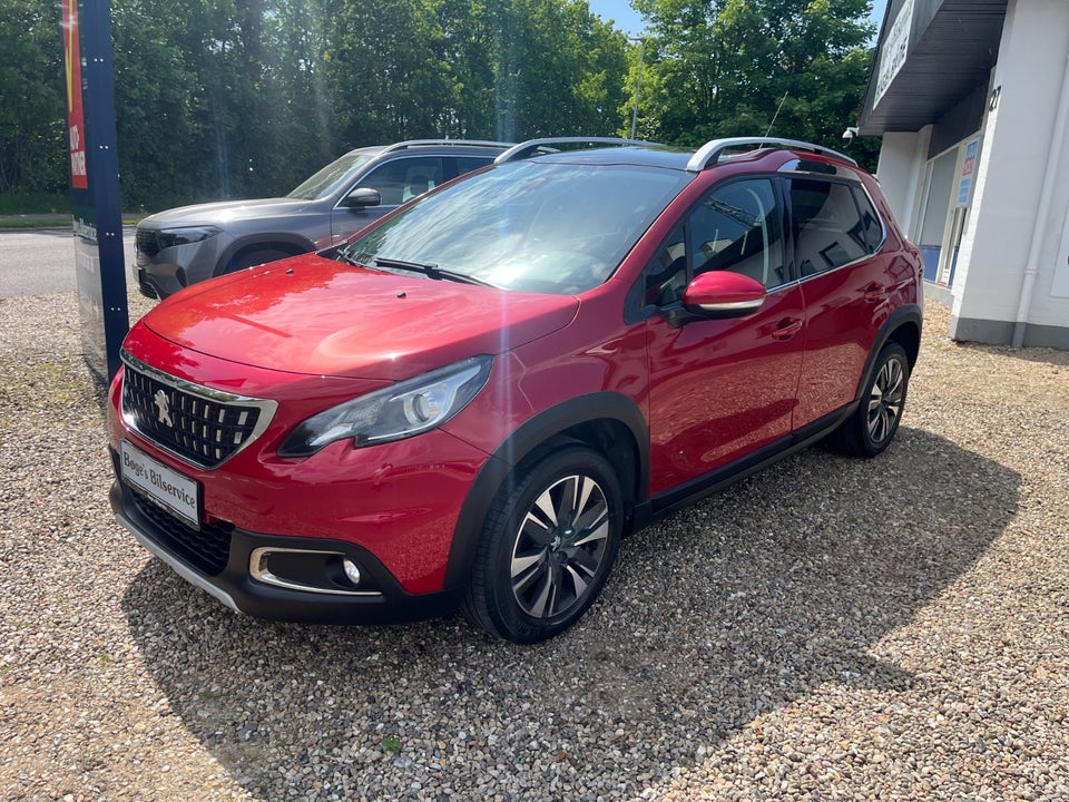Peugeot 2008 1,6 BlueHDi 100 Allure Sky 5d