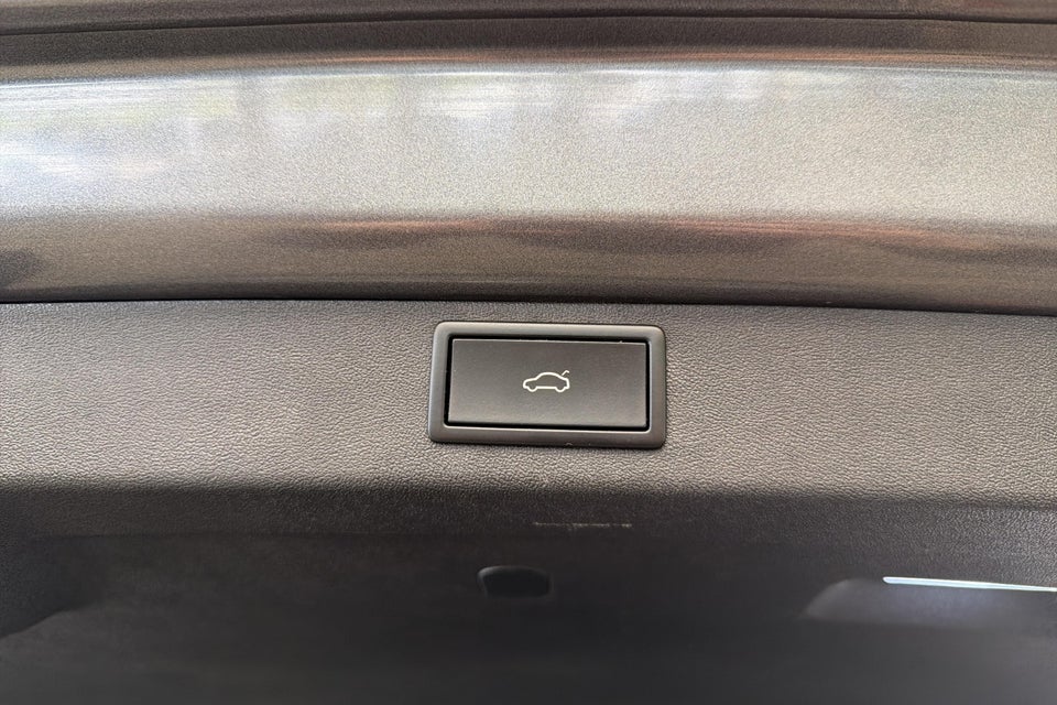 Skoda Enyaq 80 iV Premium Loft 5d