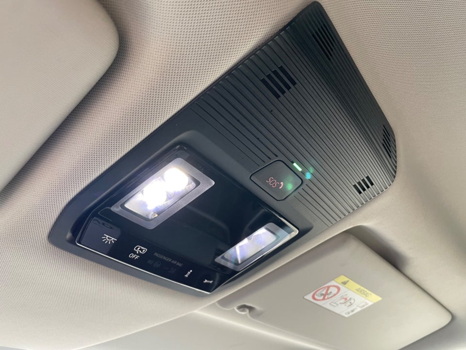 VW ID.Buzz 77 Style Van 5d