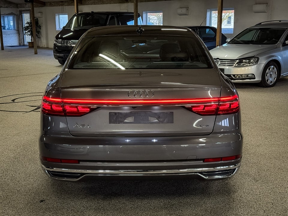 Audi A8 50 TDi quattro Tiptr. lang 4d